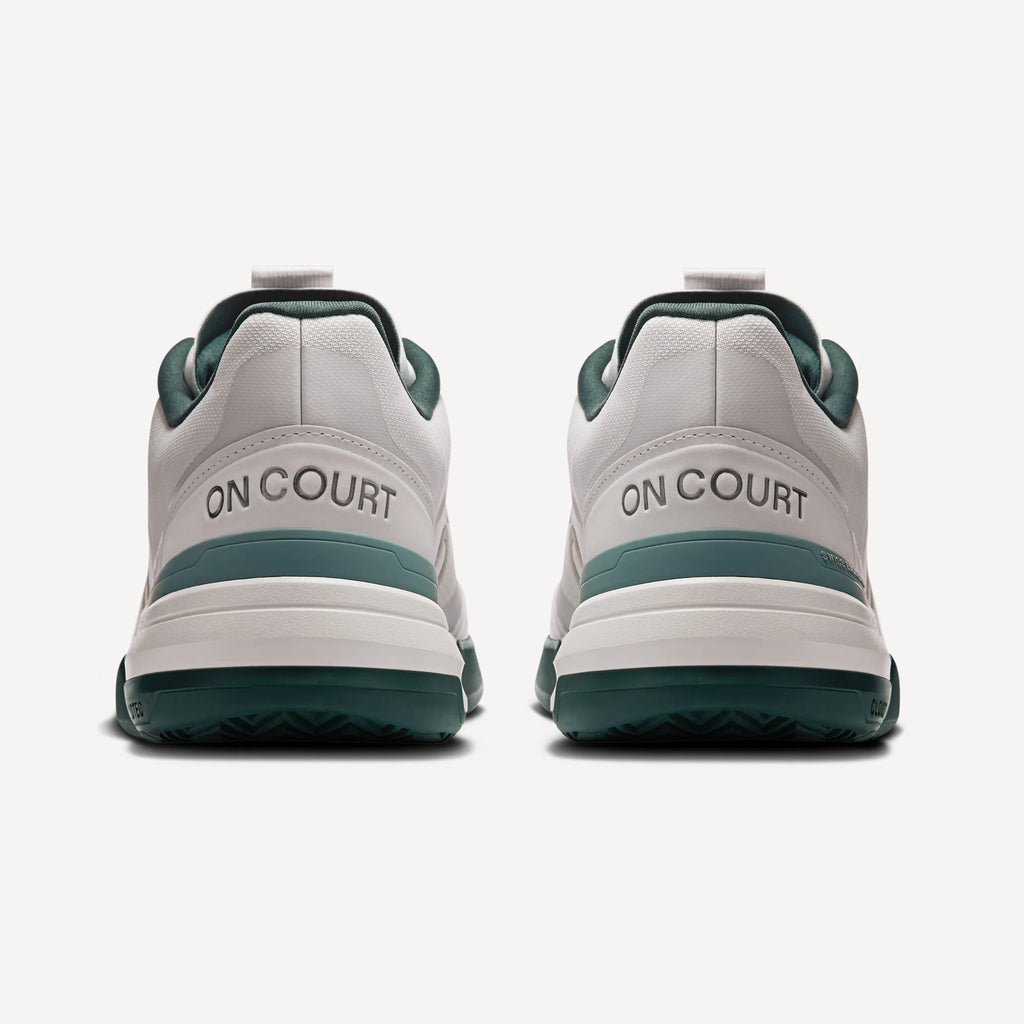 On The Roger Advantage Pro Men's Hard Court Tennis Shoes