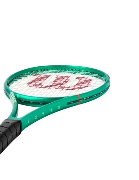 RACKET WILSON BLADE 101 TEAM V10 275GR 2026